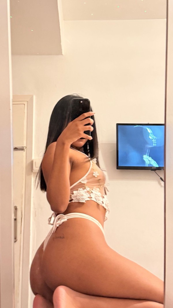 Novedad hermosa jovencita sexy en granada por pocos días