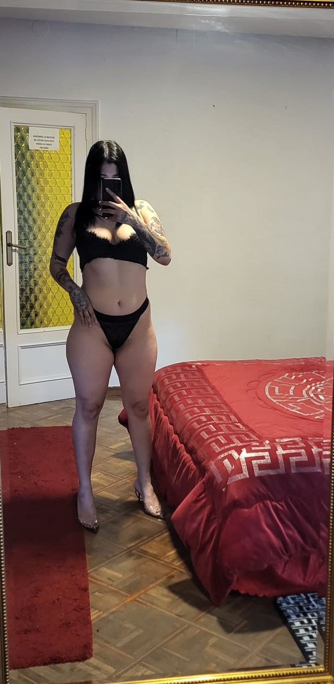 AMANTE DE LAS POLLAS CON BUENA LECHE