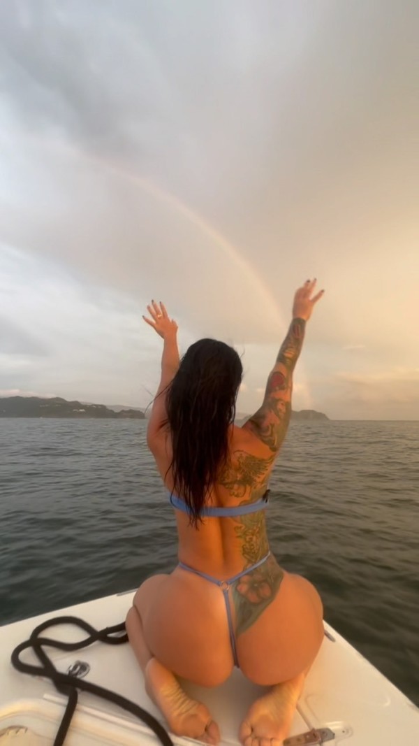 Melani española mamada desd 20€ 30€/realizo anal) 642862486