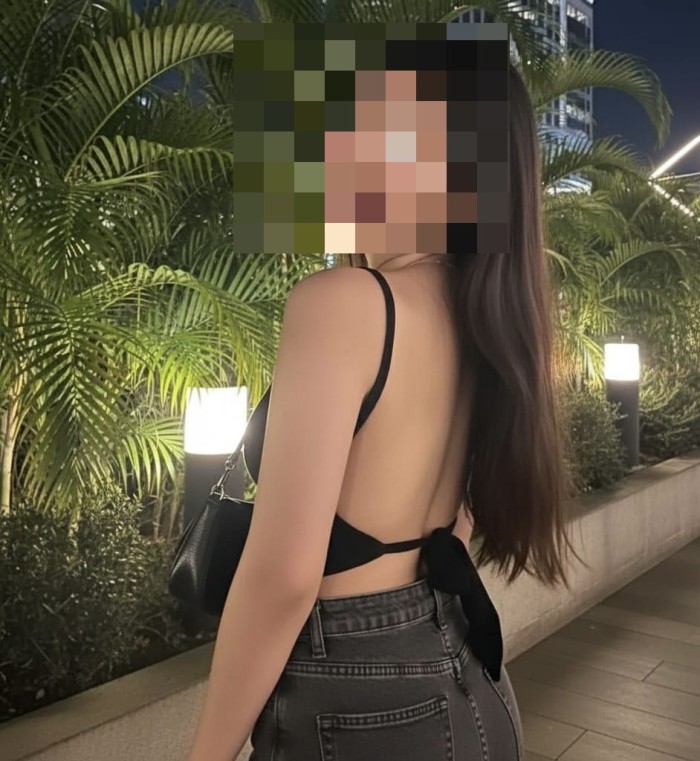 Peruana jovencita muy cachonda en Colmenar Viejo