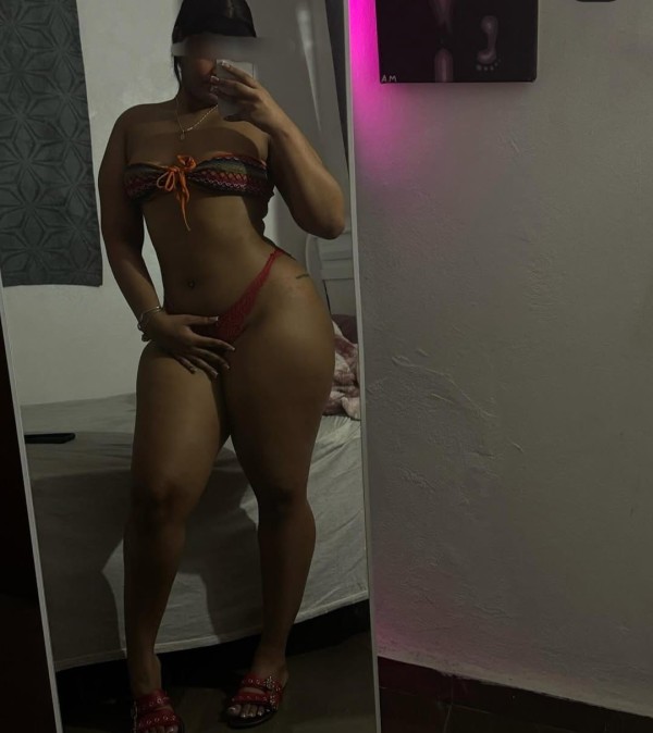 NOVEDAD DESDE 30€ CAMILA! CARIÑOSA MORBOSA CALIENTE NUEVA EN VALENCIA