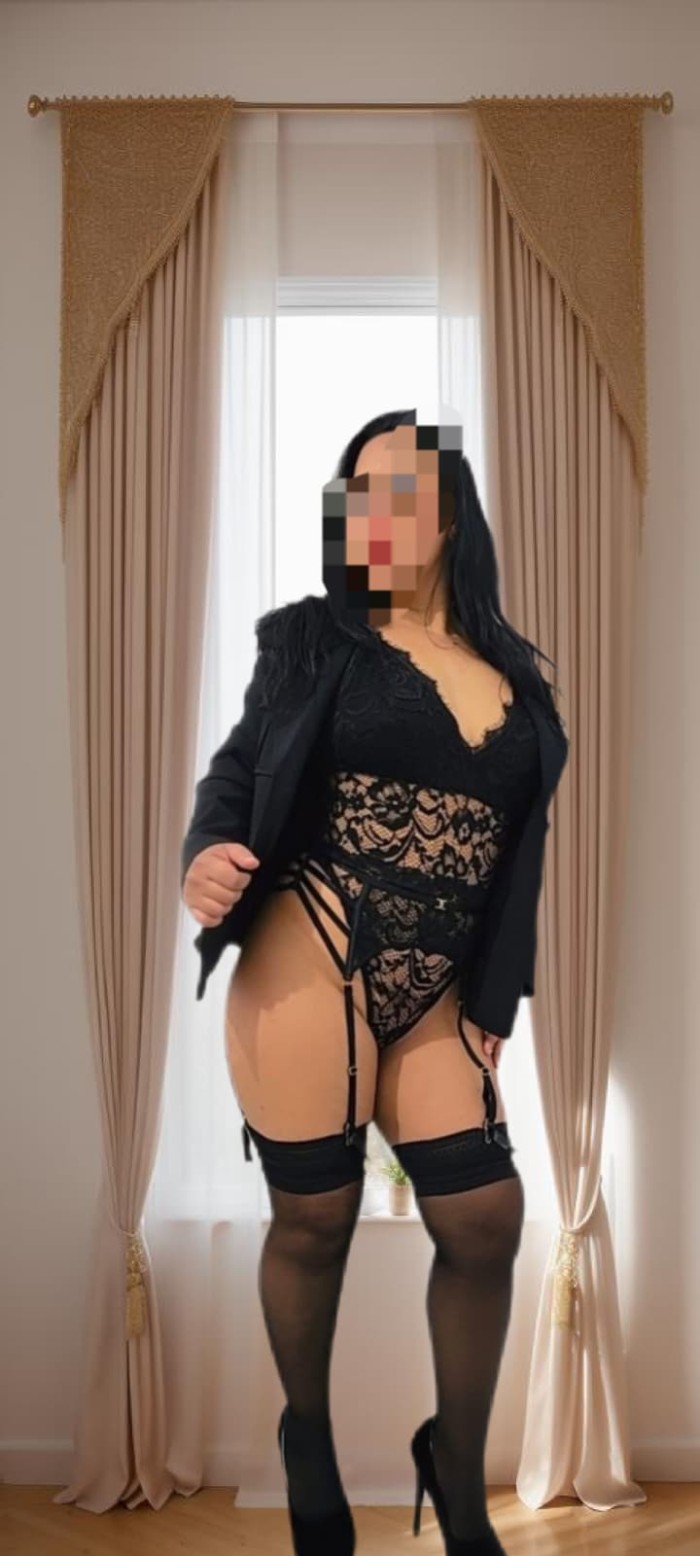 BOMBA SEXUAL MUY ATREVIDA Y CALIENTE