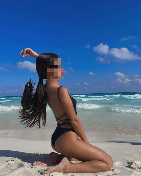 Latinas de lujo con oferta en dúplex