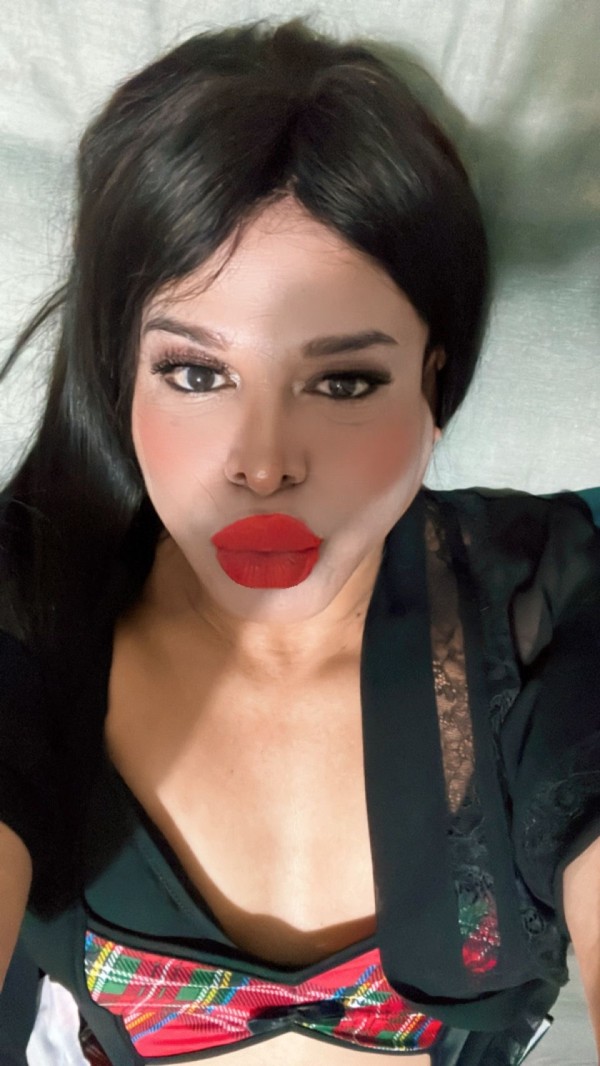 Lucia hot