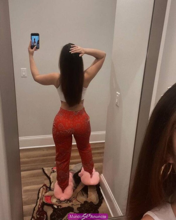 Latinas guarras fiesteras y muy cachondas dominantes