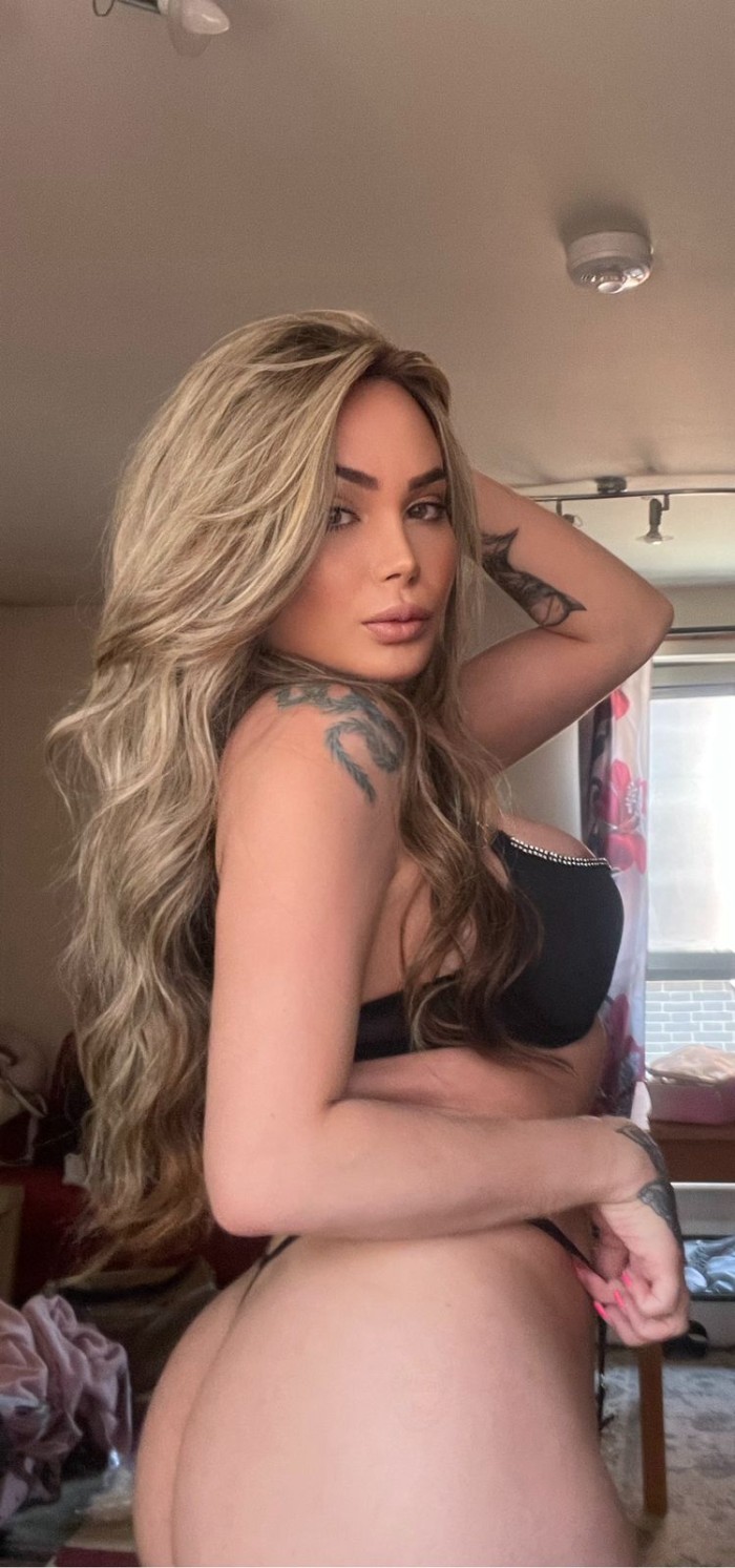 VALENTINA BARBIE, 100% REAL, GUARRA, Y SIN LÍMITES!