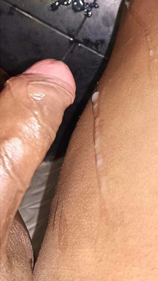 Polla dura de 20cm  llena de esperma caliente Y venta de contenidos Y VIDEO