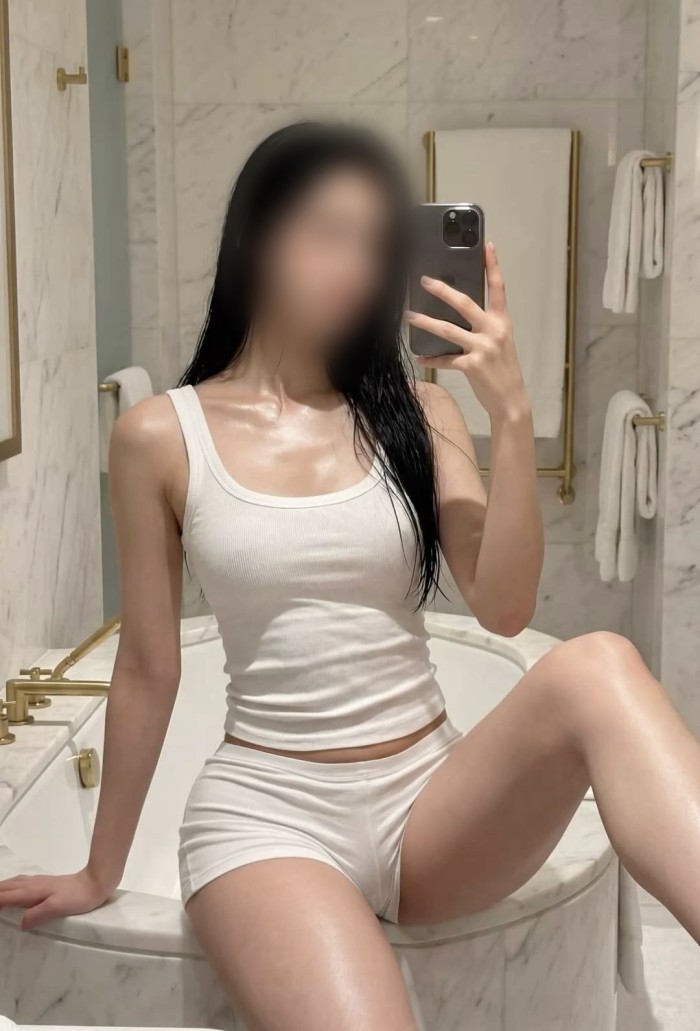 Latina fiestera nueva en la zona 627244980