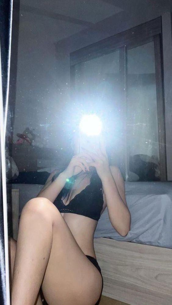 Chica súper sexy descomplicada