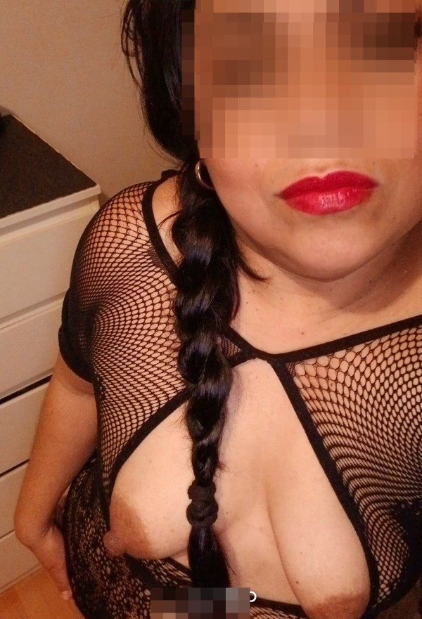 MADURITA CULONA 42 AÑOS