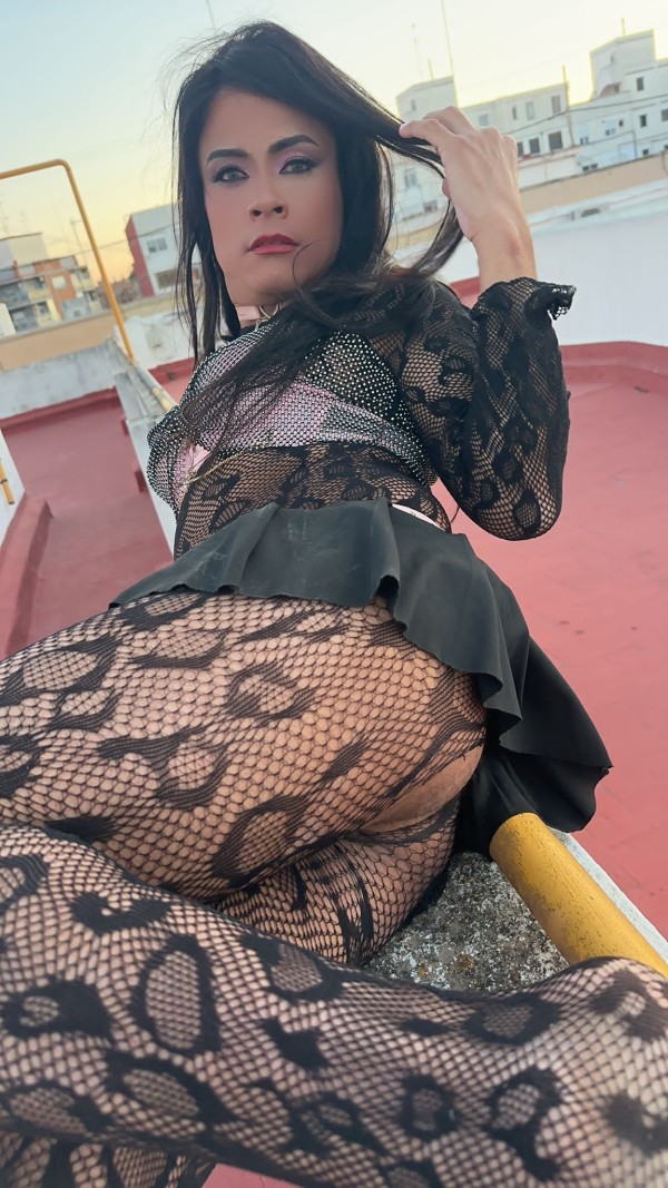 ESTOY EN LLEIDA REINA DEL DESCONTROL 24HORAS GUARRA