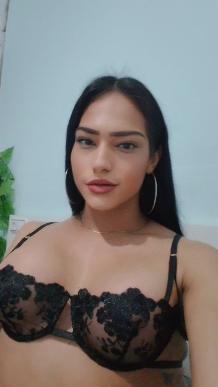 Trans muñeca sensual de lujo en Pineda de Mar