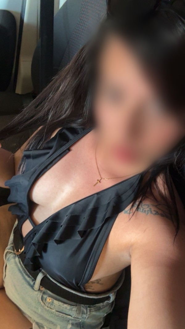 EXPERTA EN EL PLAC… QUIERO DARTE ESO QUE BUSCAS
