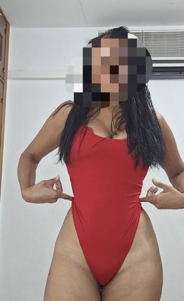 Latina fogosa garganta profunda por poco tiempo!