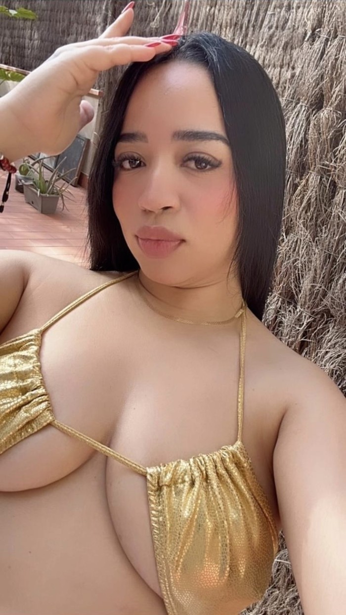 Preciosa chica de lujo muy guapa NOVEDAD