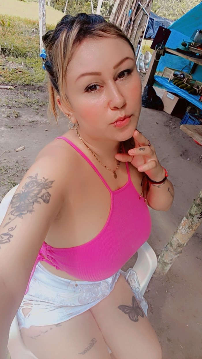 RUBIA HECHO DESEO EN LA RAPITA