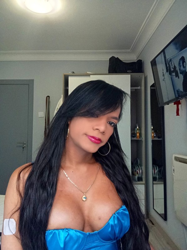 VEN A COMERTE MI POLLON Y TRAGARTE TODA MI LECHE