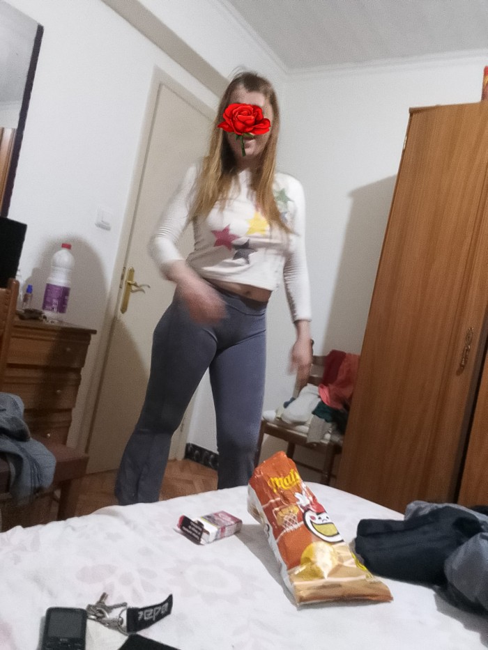 ESTOY A TOP SOY LA QUE VAS TE GUSTA TE ESPERO .