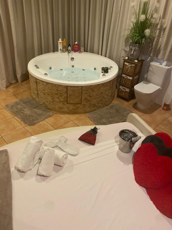 Loft con jacuzzi por horas máxima discreccion