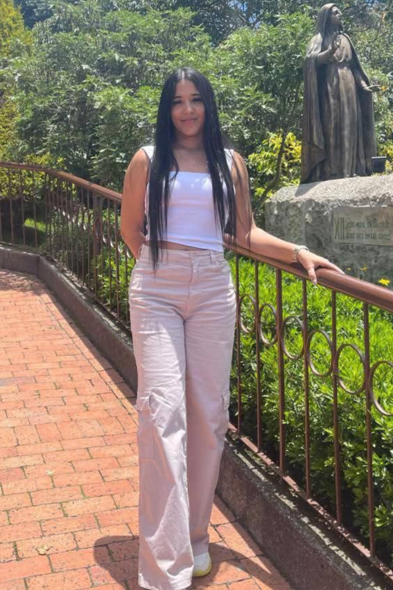 Dana, voluptuosa y sexy chica escort en Málaga