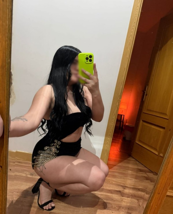 TE GUSTA LAS CHICAS MORENAS Y ARDIENTES NO BUSQUE MAS