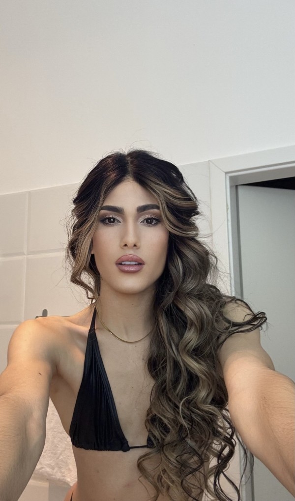 KYLIE CHICA TRAVESTI FIESTERA Y MORBOSA DISPONIBL