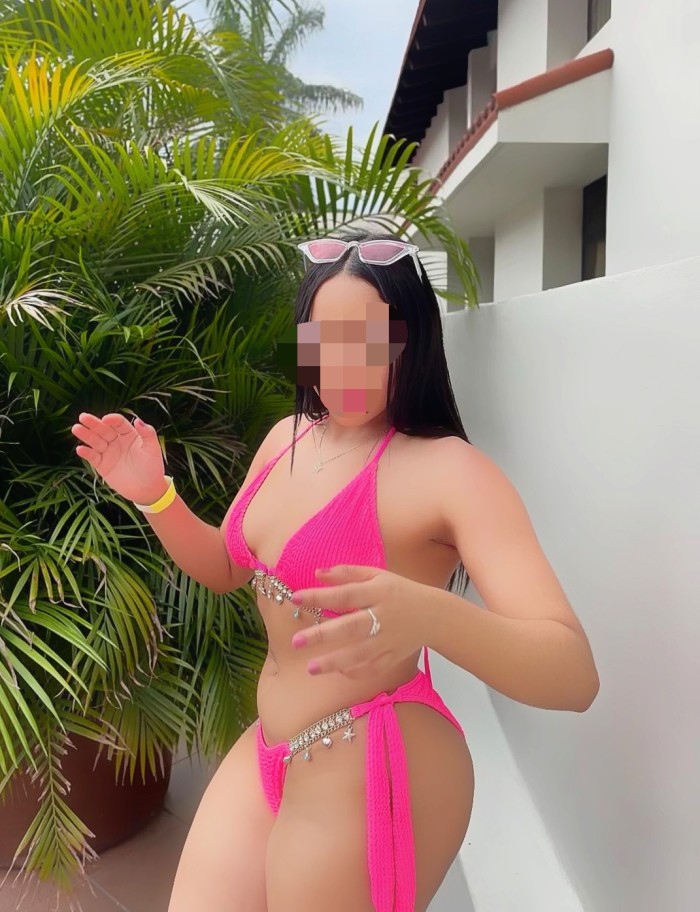 JOVENCITA CULONA  CUERPO NATURAL FIESTERA  CACHOND