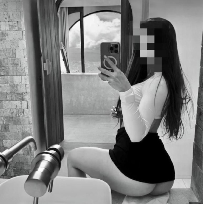 IMPLICADA CACHONDA MORBOSA ANSIOSA DE PLACER