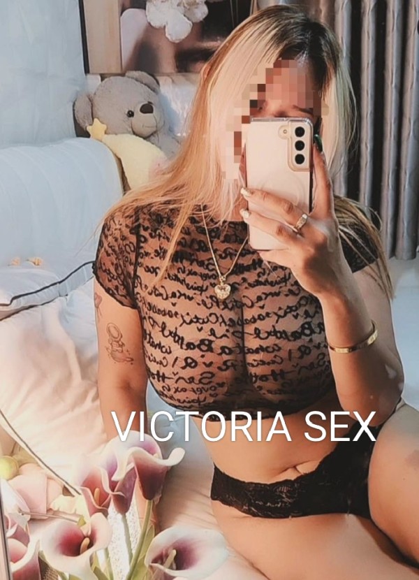 RUBIA SEXY EN LUGO CITAS POR WHATSAPP