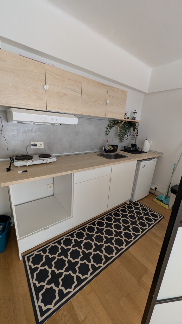 Estudio con cocina , baño , sala