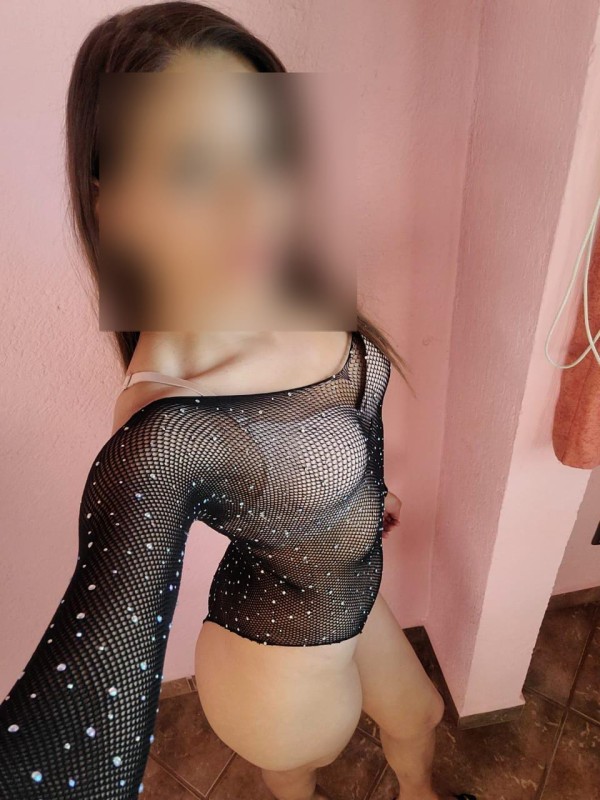 LAS MAS FIESTERAS ESCORTS ESTEPONA SABINILLAS