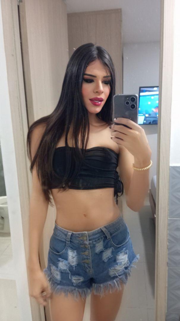Novedad, fiestera 24 horas disponible pollona