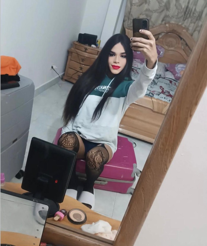 Novedad, fiestera 24 horas disponible pollona