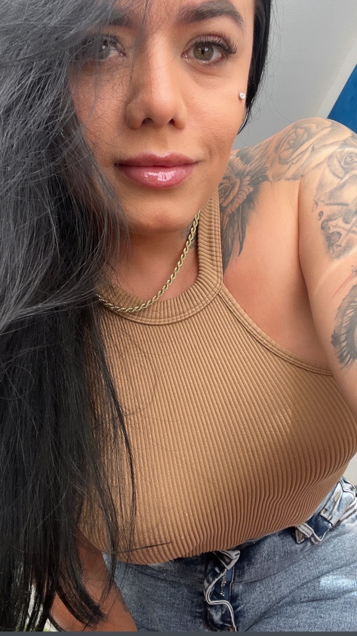 Nueva en tu ciudad , hermosa latina cachonda