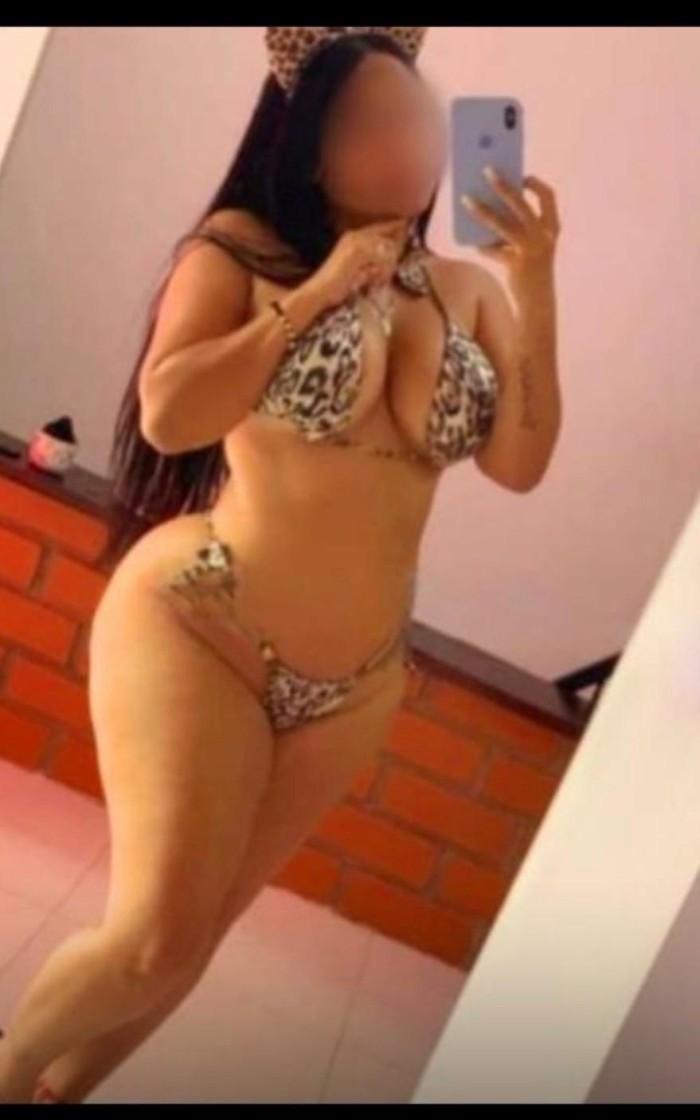 HERMOSA MASAJISTA COLOMBIANA NUEVA EN FORMENTERA