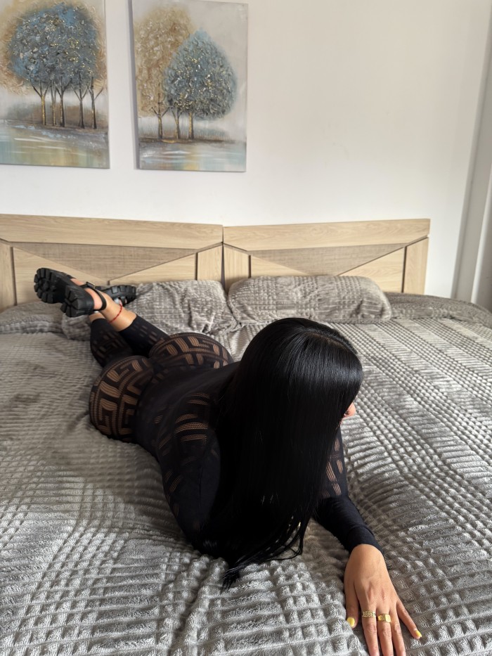 VALERIA MORENA COMPLACIENTE