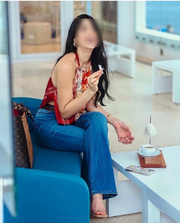 Insatisfecho con tu pareja? Yo te complazco/ Oral profundo natural y mas