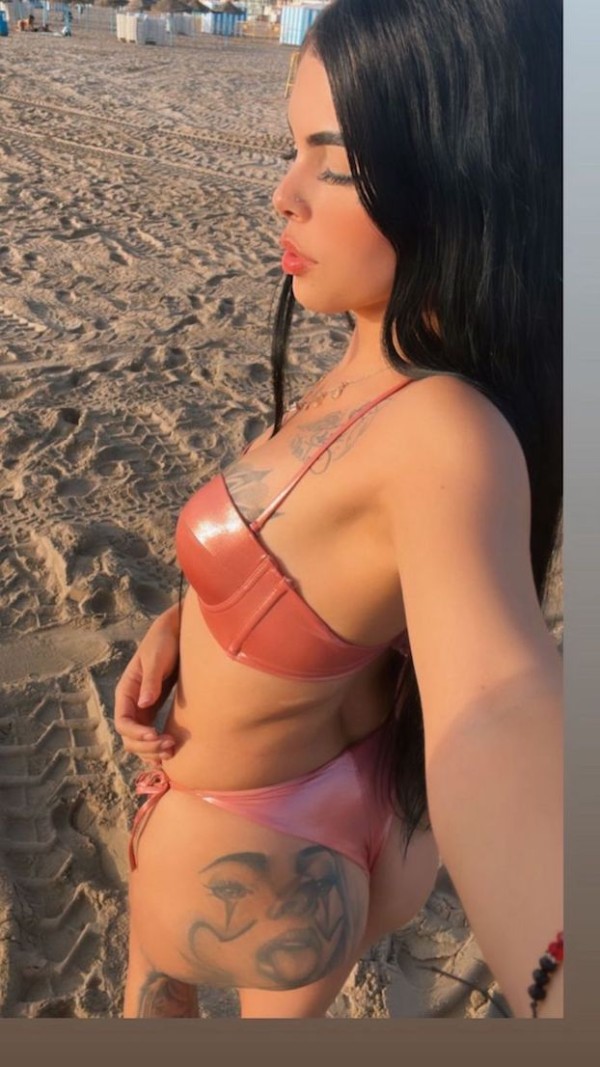 Soy CLOE,, GUAPA, DIVERTIDA… CARIÑOSA,,, no busques mas..