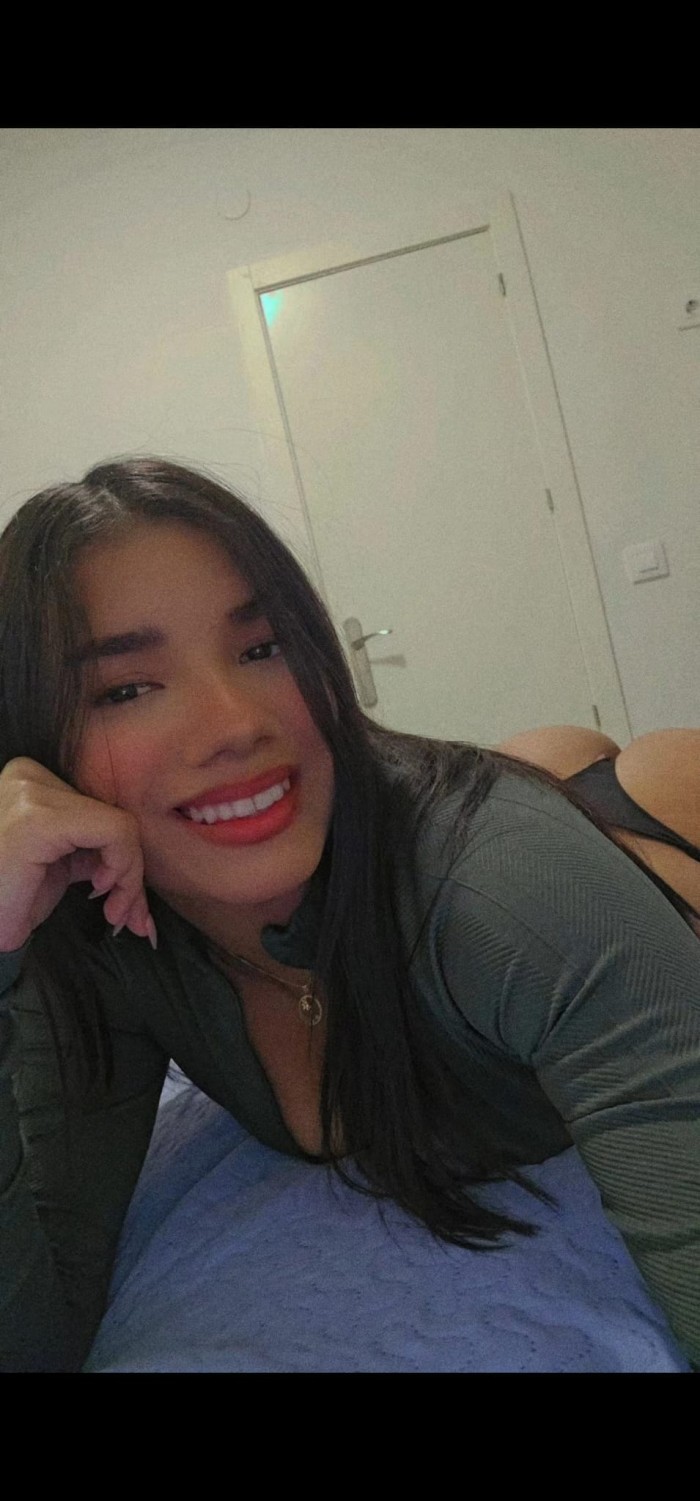 guapa jovencita completa 24h LOGROÑO