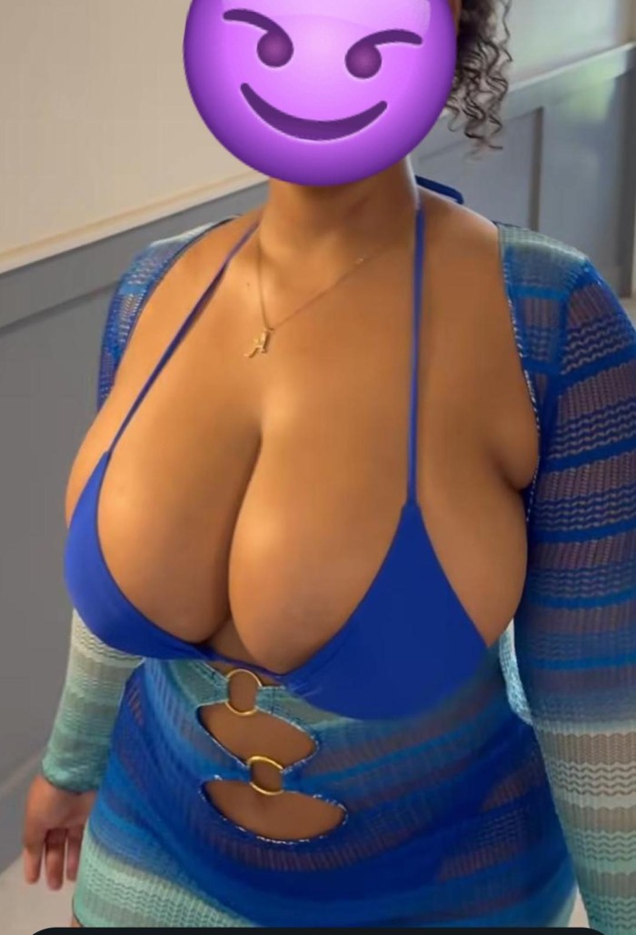 Tu chica más viciosa madurita