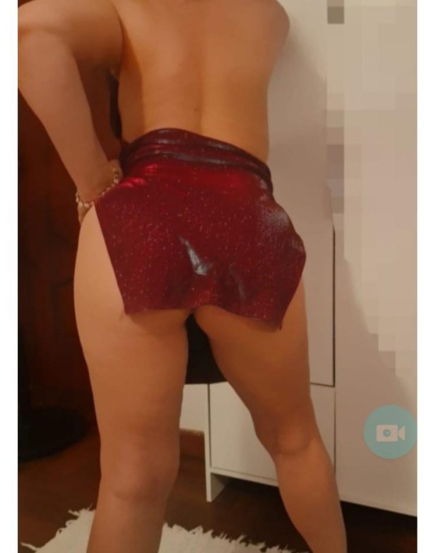 BRASILEÑA PRECIOSA 30 AÑOS CUERPO ESPECTACULAR
