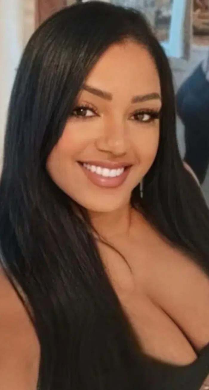 BRASILEÑA JUGUETONA DE LUJO, SUPER CALIENTE