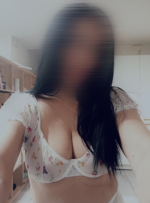 Acompañante femenina exclusiva – experiencia premium