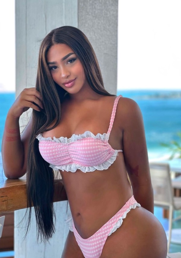 SOY JIMENA NOVEDAD, MUY JUGUETONA , GOLOSA ES INSACIABLE
