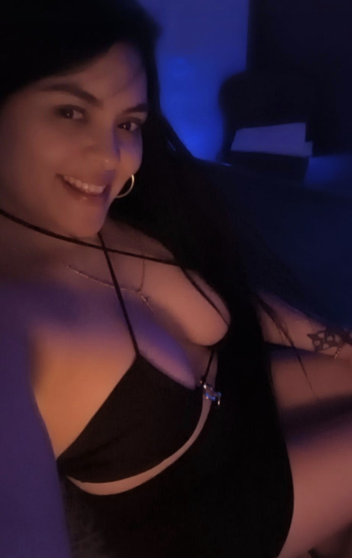 un latina de infarto me comeras entera