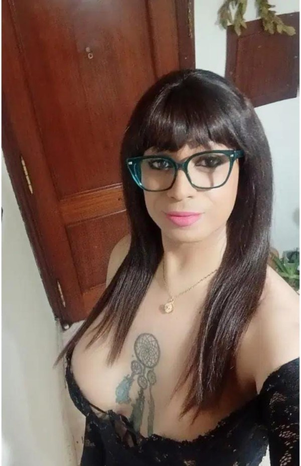 NOVEDAD MULATA TRANS CON 21CM ALUCINARAS DISPONIBLE 24HRS