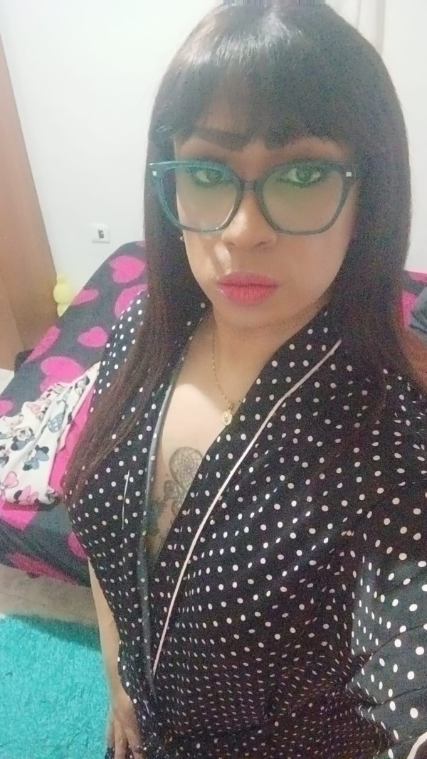 NOVEDAD MULATA TRANS CON 21CM ALUCINARAS DISPONIBLE 24HRS