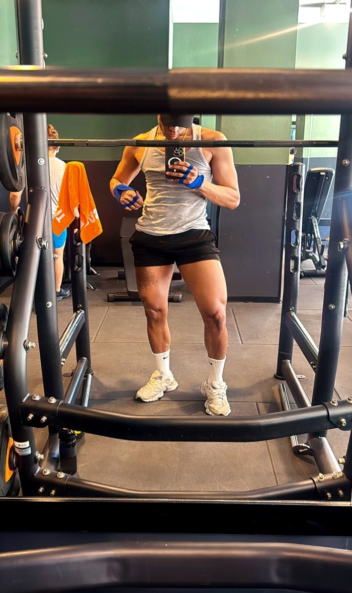 Málaga Capital Colombiano Activo 20cm disponible fiestero