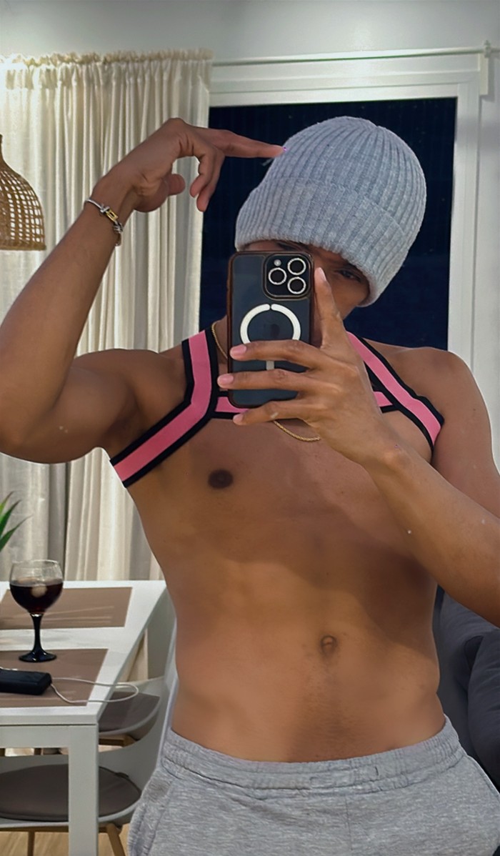 Málaga Capital Colombiano Activo 20cm disponible fiestero