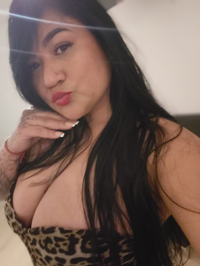 NOVEDAD EN EL PUEBLO!! RECIEN LLEGADA AMOR